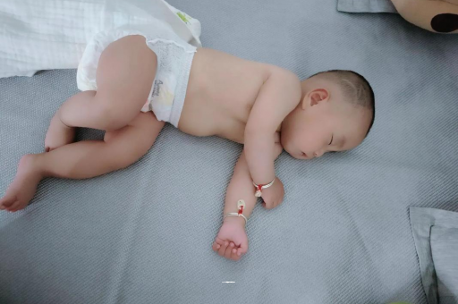 海安怀孕多久肚子会胀气